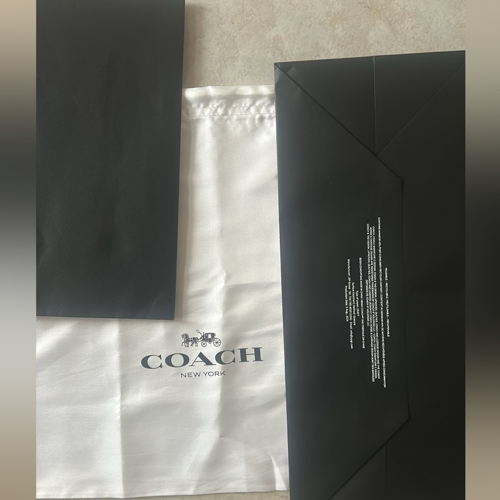2 COACH NY Logo Reusable Black Paper Shopping Bags Envelope NEW White Dust Bag - Picture 14 of 16